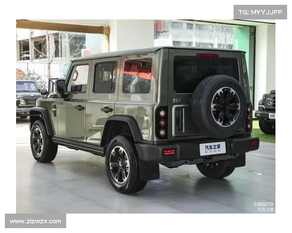 二一二越野车出新版检阅官,加了新颜色还有三门皮卡混动版本要来 二一二越野车出新版检阅官,加了新颜色还有三门皮卡混动版本要来