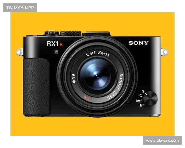 全幅黑科技 索尼DSC-RX1RII预订21499元 全幅黑科技 索尼DSC-RX1RII预订21499元